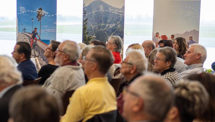 Seniorendialog - Flughafen Linz
