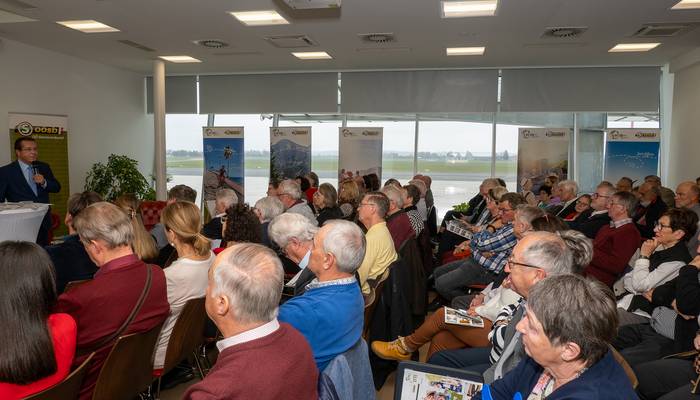 Seniorendialog - Flughafen Linz